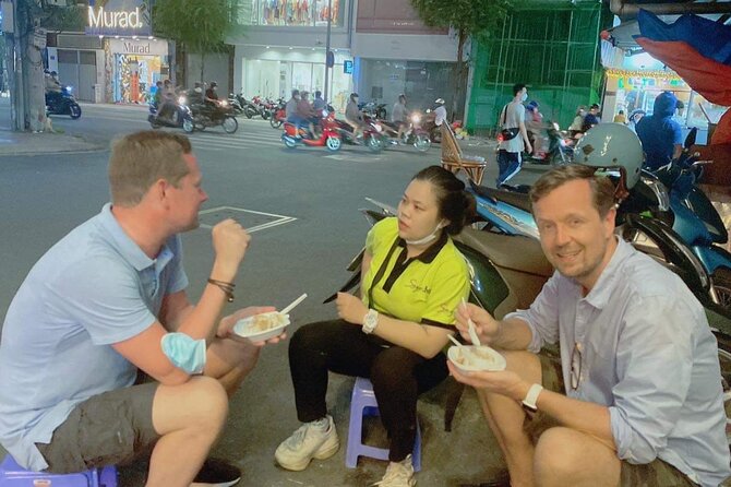 Saigon: City Unseen Highlights 2h Tour | Opt: Ao Dai Riders - The Thich Quang Duc Monument and a serious final stop
