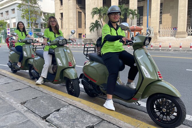 Saigon: City Unseen Highlights 2h Tour | Opt: Ao Dai Riders - What the guide does for you