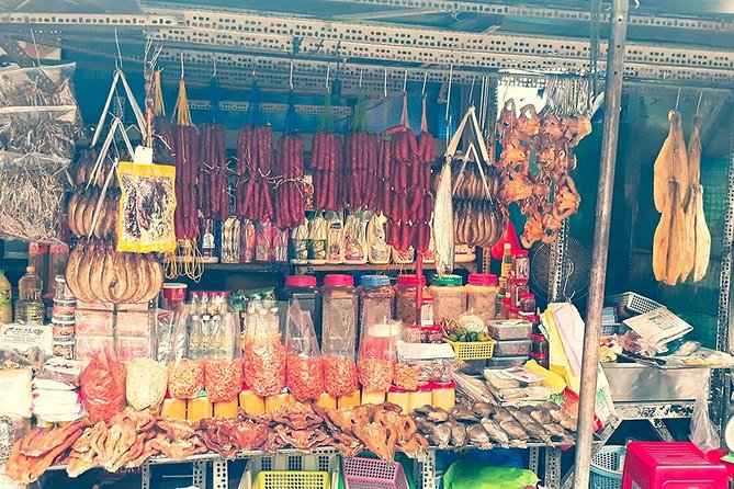 Saigon Night Sights & Local Food by Motorbike| Opt: Ao Dai Riders - Ending at District 4 Food Street