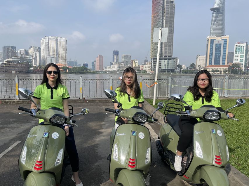 Saigon: Night Sightseeing And Street Food Tour By Vespa - Key points at a glance
