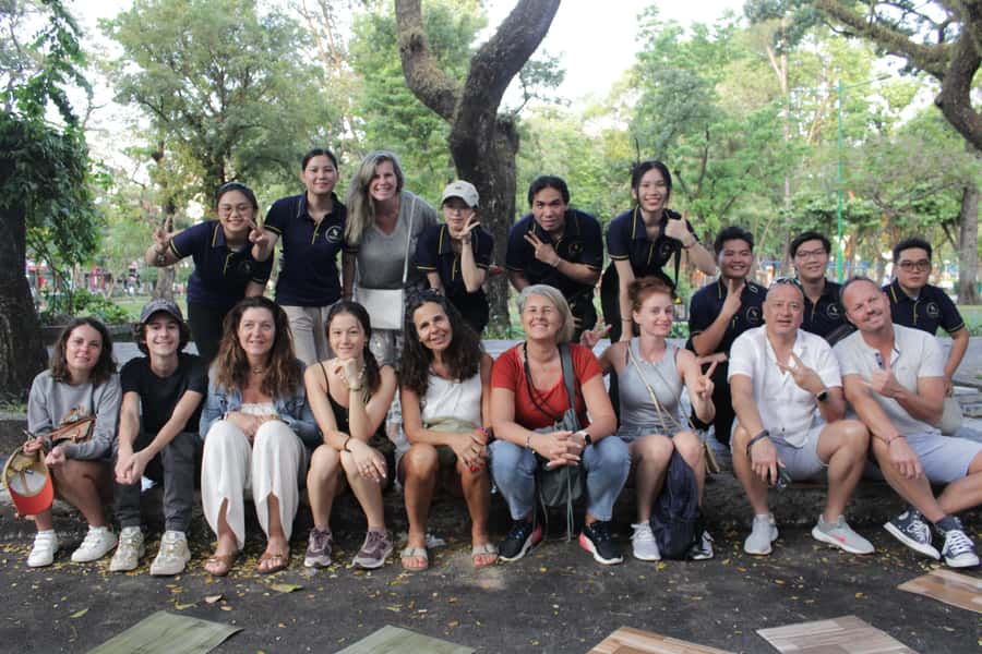 Saigon: Street Food Discovery & Local Culinary Journey - Why this food tour feels different from a normal dinner