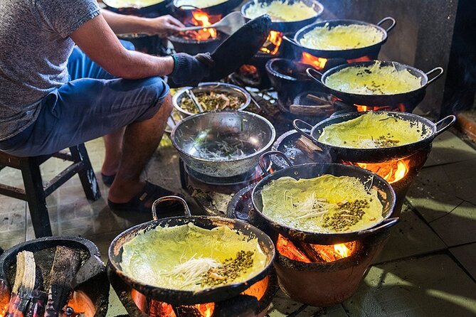 Saigon Street Food Safari by US Army Jeep - Starting at the Thich Quang Duc Monument