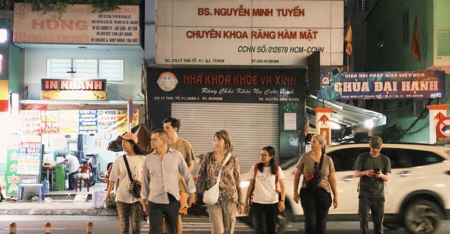 Saigon: Street Food Tour and The Local Life - Meeting your guide at 82 Cao Thang Street