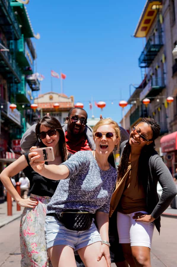 San Francisco: Chinatown Dim Sum and Tea Tour - Pastries, a church, and Gold Rush echoes