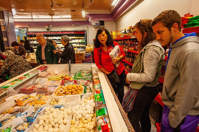 San Francisco Chinatown Walking Tour - Grant Avenue, shops, language, and architecture