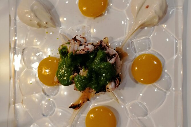 San Sebastian Pintxo Food, Wine & Market Foodie Tour(Small Group) - Pintxos on Calle Mayor