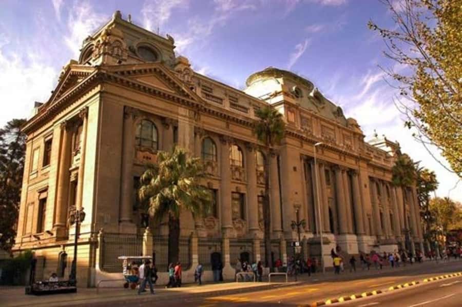 Santiago: Best Street Food Tour With A Local Guide - What the private format changes