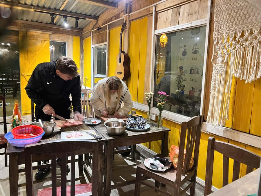 Sapa: Bun Cha Cooking Class - Meeting the Chef at 02 Nguyen Chi Thanh
