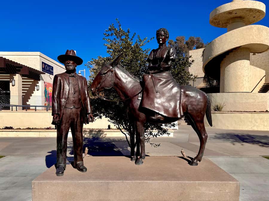 Scottsdale: Food Walking Tour - A chocolate malt with a taste of the past