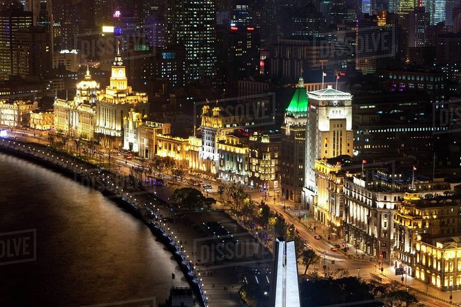 Shanghai Evening Tour: Huangpu River Cruise and Street Food - Should you book this Shanghai evening tour?
