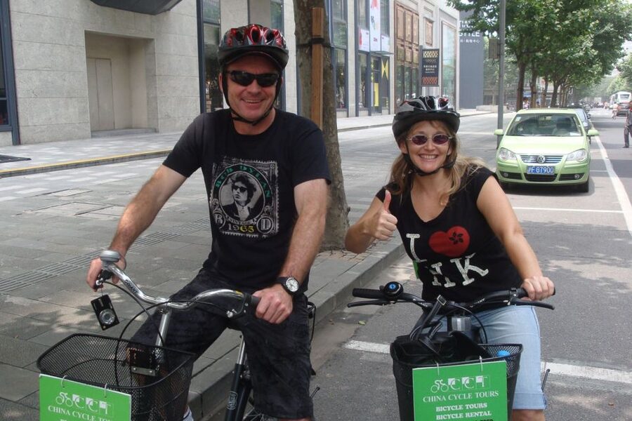 Shanghai: Half-Day Biking and Local Food Tour - Shanghai Old Town and everyday local life
