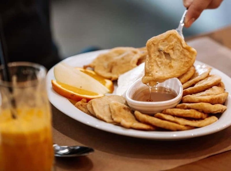 Shkoder: Local Food Experience and Walking Tour - How the conversation adds value