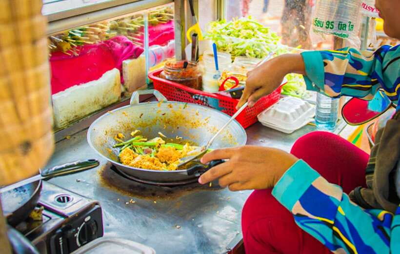 Siem Reap: Cambodia local street foods and local guide - Tuk-tuk transport and the long schedule