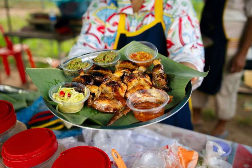 Siem Reap's Ultimate Street Food Tour by Tuk Tuk - Finishing with a Cambodian-inspired cocktail