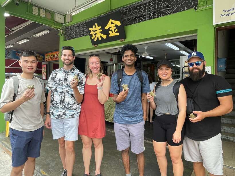 Singapore: Katong Local Food and City Highlights Tour - Why Katong Makes a Fine Food Tour Base