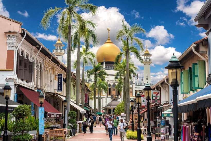 Singapore: Local Street Food Tasting Tour - Key details at a glance
