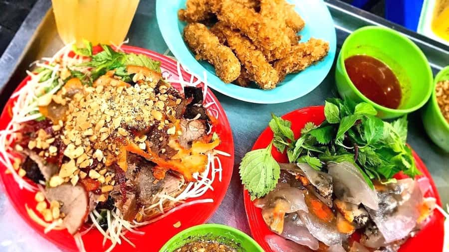 Small Group Hanoi Street Food Walking Tour - Who will enjoy this Hanoi food walk?