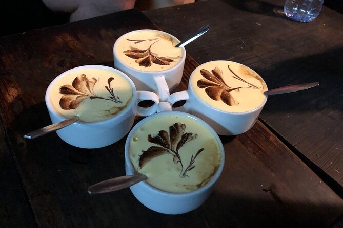 Small Group Hanoi Street Food Walking Tour with Local Guide - Six to eight tastings, with enough variety for a full meal