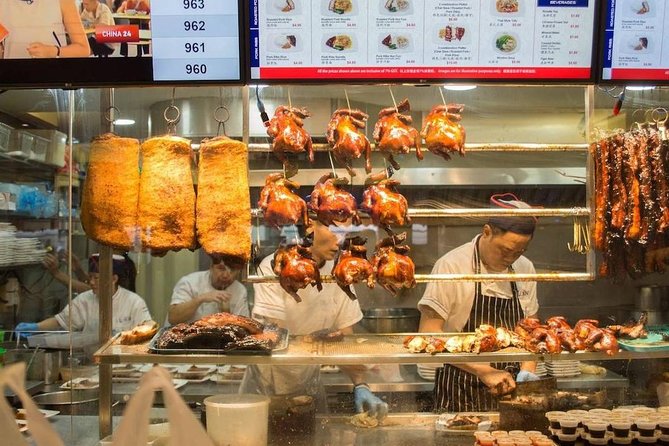 Small Group: Michelin and Local Hawker Food Tour with 9 tastings - Maxwell Food Centre and the first serious meal