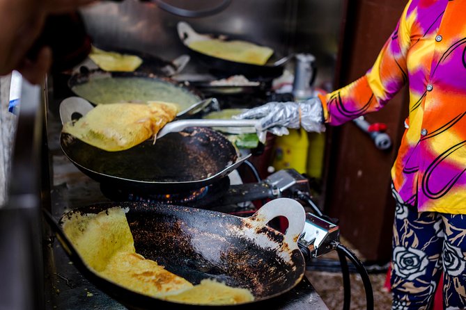 Small-group Street Food Lover by Motorbike (04 hours) - Starting with hotel pickup at 1:00 p.m. or 6:00 p.m.