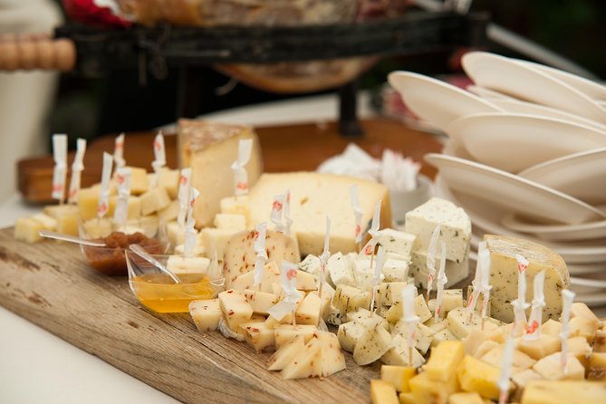 Small-group Street food tour in Asti - Meeting Monica or Fabiana in the city