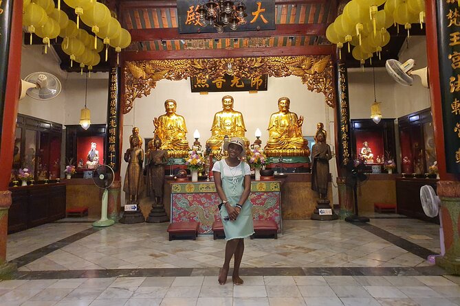 Small-Group: Unseen Bangkok's Chinatown Walking Tour - Sampeng Market and the small-shop maze