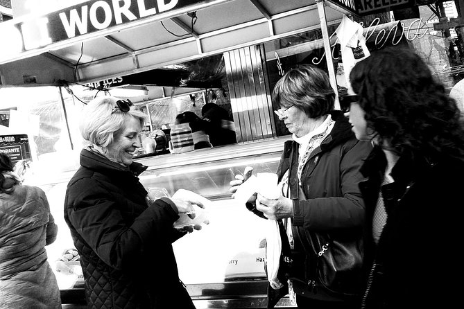 SoHo, Little Italy, and Chinatown Walking Tour in New York - Why this compact Lower Manhattan walk works