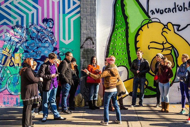 SoHo, Little Italy, and Chinatown Walking Tour in New York - The guide makes more difference than the route