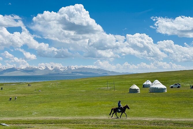 Son Kul Lake Two Day Nomad Tour with Yurt Stay and Local Food - Horseback riding on the second morning