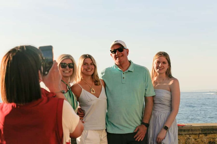 Sorrento: Guided Walking Tour & Street Food Experience - Tasso Square and the center of Sorrento