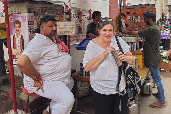 Sowcarpet Street Food Walking Tour in Chennai with guide - What the guide adds to the $45 price