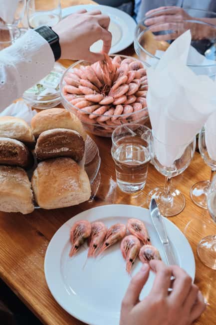 Stockholm All-You-Can-Eat Shrimp or Tacos Cruise & Livemusic - Key points before you book