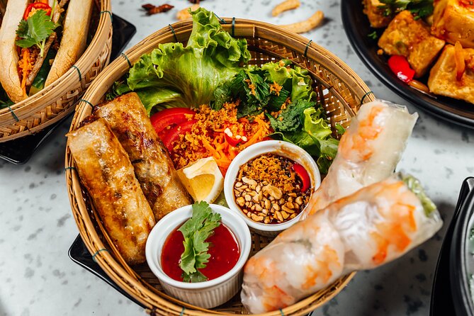 Street Food by Walking Tour for 3 hours in Hanoi, Vietnam - Walking the Old Quarter after dark