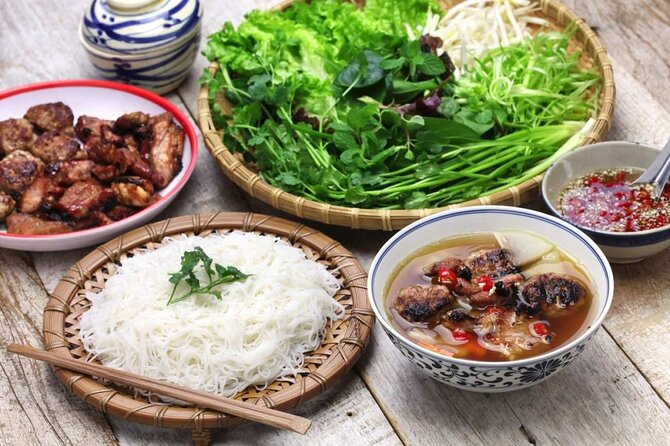 Street Food by Walking Tour for 3 hours in Hanoi, Vietnam - Timing, weather, and cancellation