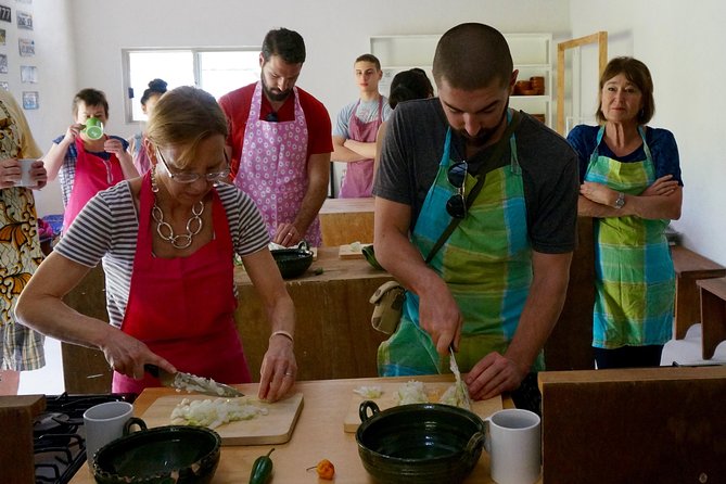 Street Food Cooking Class - Heat, comfort, and what to bring