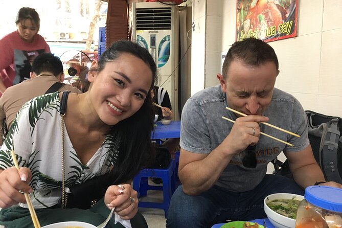 Street food on foot with a local-Asian Promise - Why the private format matters