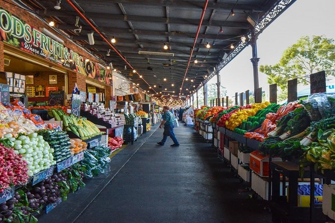 Street Food & Street Art, Backroads & Boroughs - Acland Street and the St. Kilda side of Melbourne