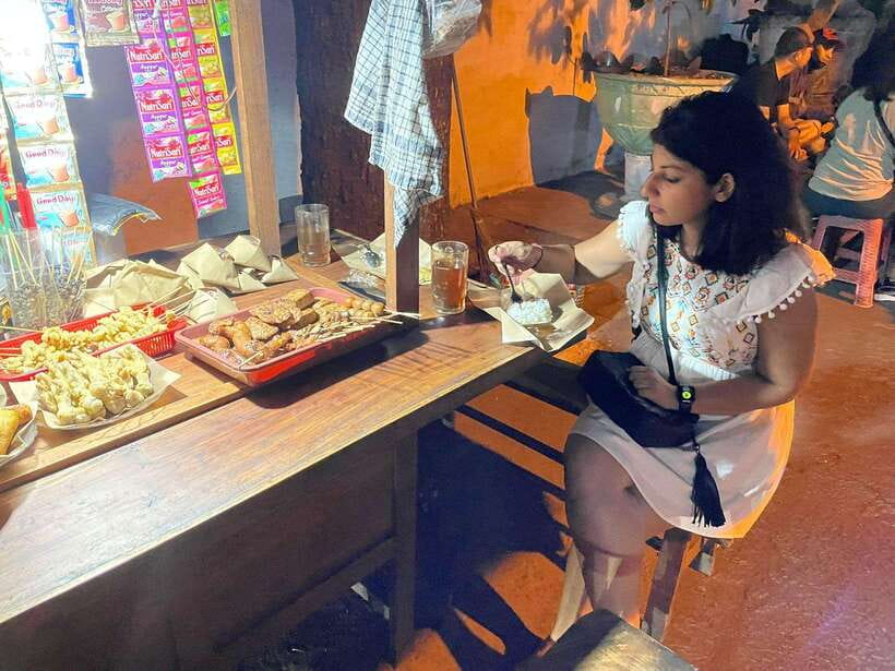 Street Food Tasting by Walking - The food list is broad, not repetitive