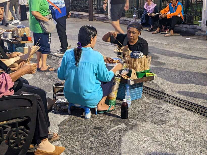 Street Food Tasting by Walking - Starting on Malioboro Street