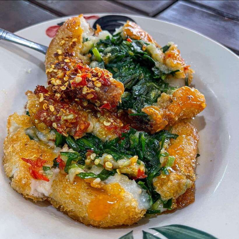 Street Food Tour and Phare Circus with Tuk-Tuk Transfers - A local drink at Old Wooden House