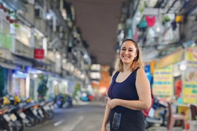Street Food Tour In Ho Chi Minh City By Motorbike - Everyday city life at Nguyen Thien Thuat apartments