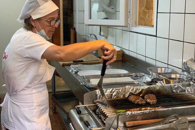 Street food tour of Catania by night - Piazza Mazzini: a cipollina in an elegant setting