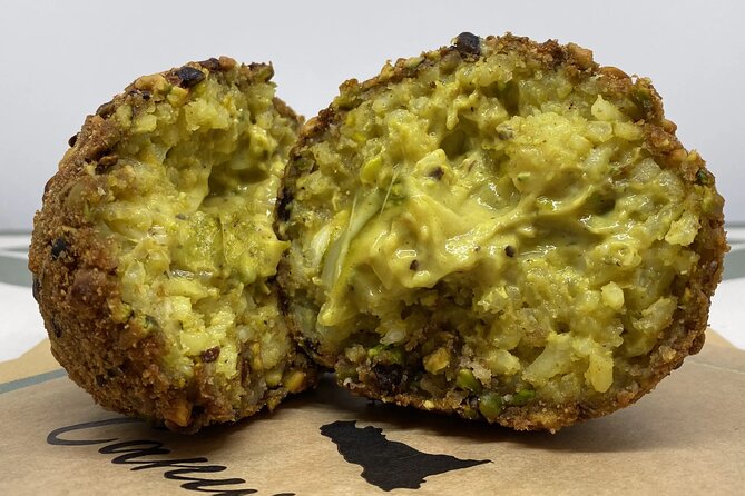 Street food tour of Catania by night - Who should book this Catania food tour