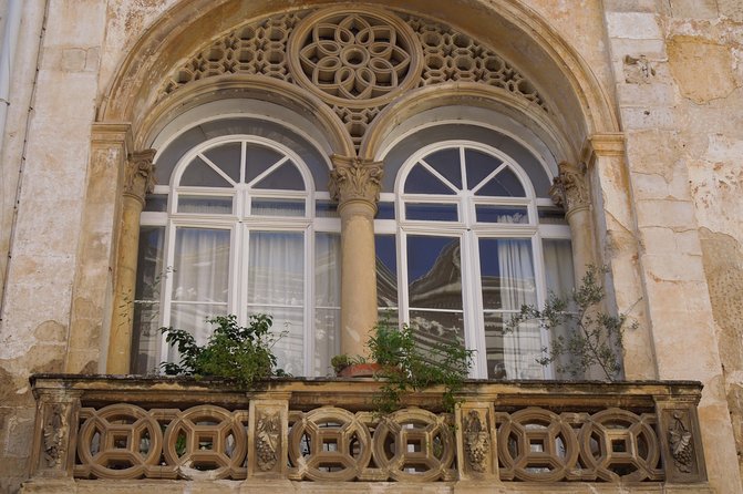 Street Food Tour of Lecce & City Sightseeing with Local Guide - What the food tells you about Lecce