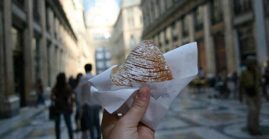 Street food tour: the Neapolitan culinary art - Fried pizza and the Neapolitan frittatina