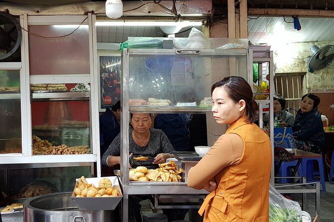 Street Food Tour with Hanoian Snacks - Why a Guided Food Walk Helps in Hanoi