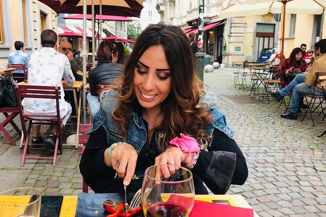 StreetFood D'Luxe Experience: Tastes of Turin | Semi-Private - How much food and wine should you expect?