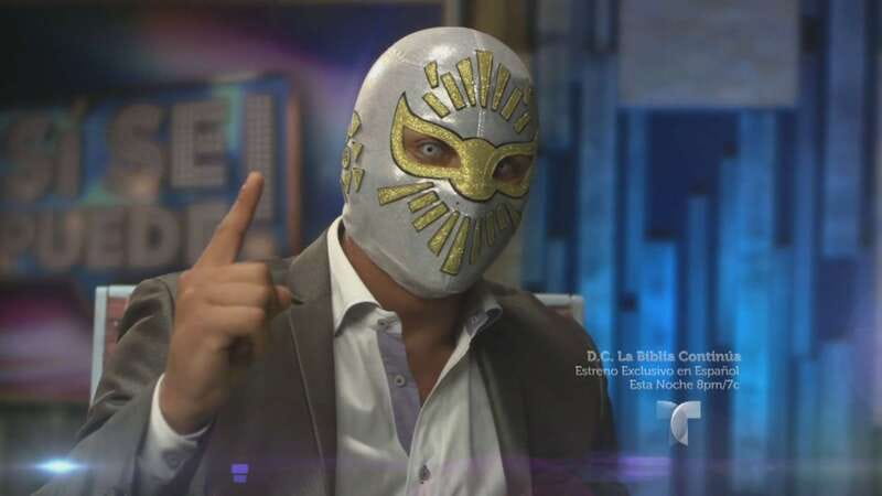 .Sun-only: Lucha Libre wrestling tacos & beer! MexicanFiesta - Tacos al pastor before the wrestling