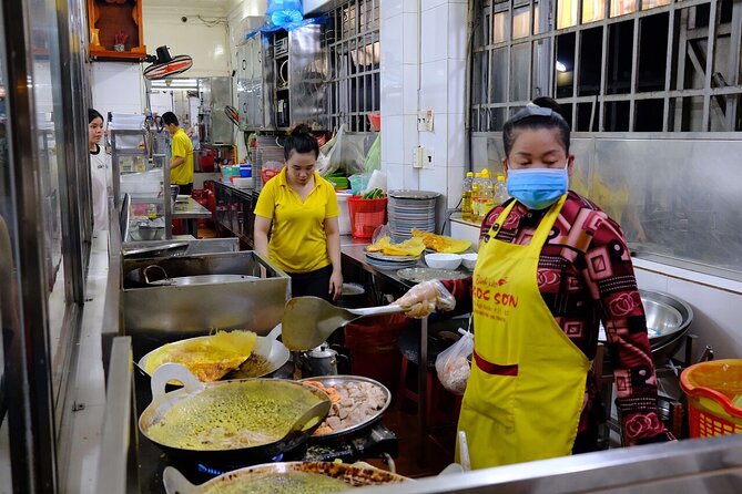 Super Niche Walking Street Food Tour in Ho Chi Minh City - The guides are a major part of the value