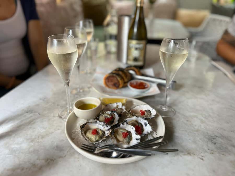 Sydney: Food Tour in Surry Hills with 8 Local Food Tastings - Key points to know before booking